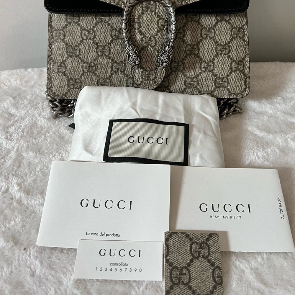 Authentic Gucci Dionysus Mini Bag - Picture 8 of 16